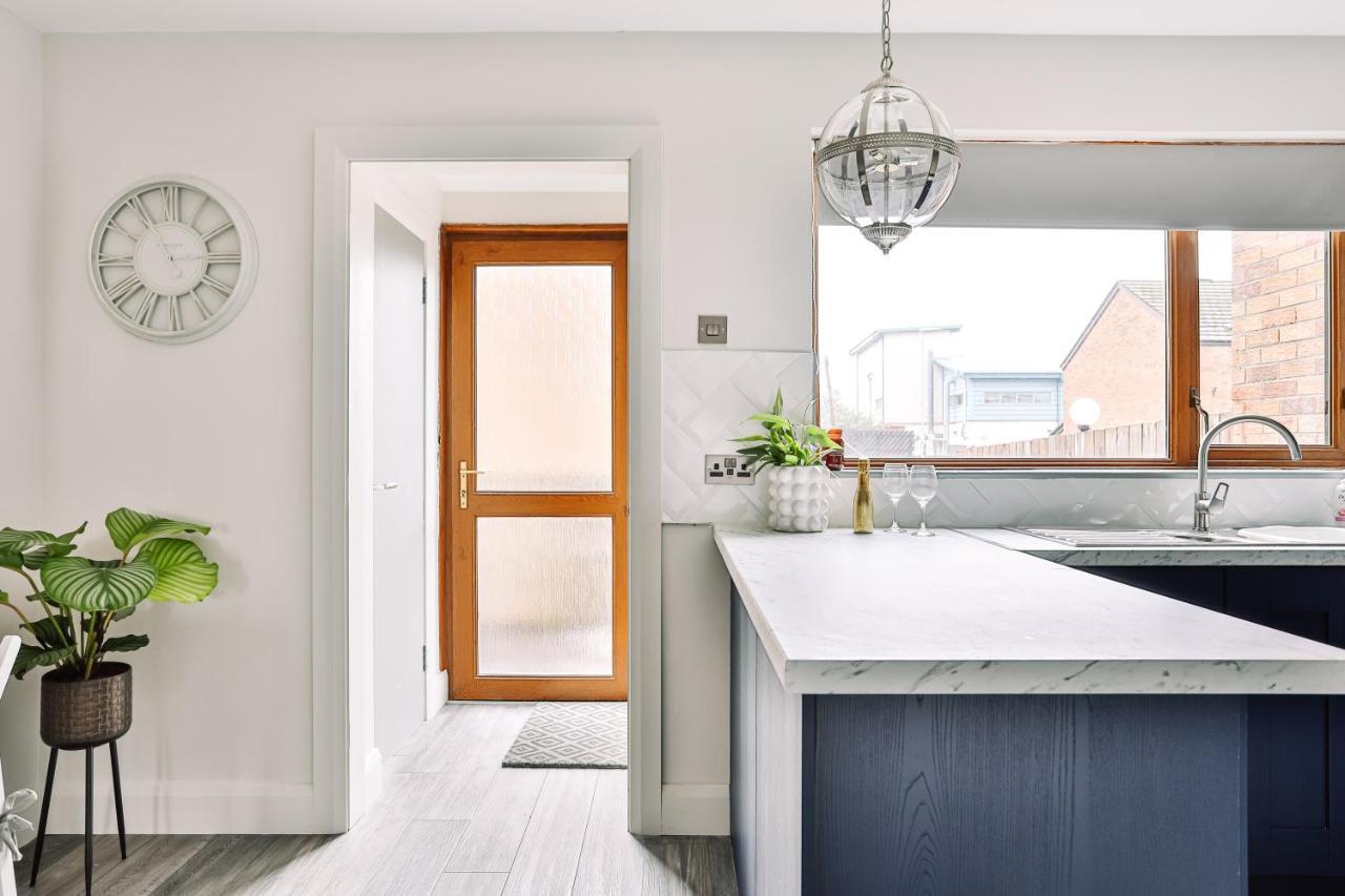 Family Town House Villa Belfast Luaran gambar